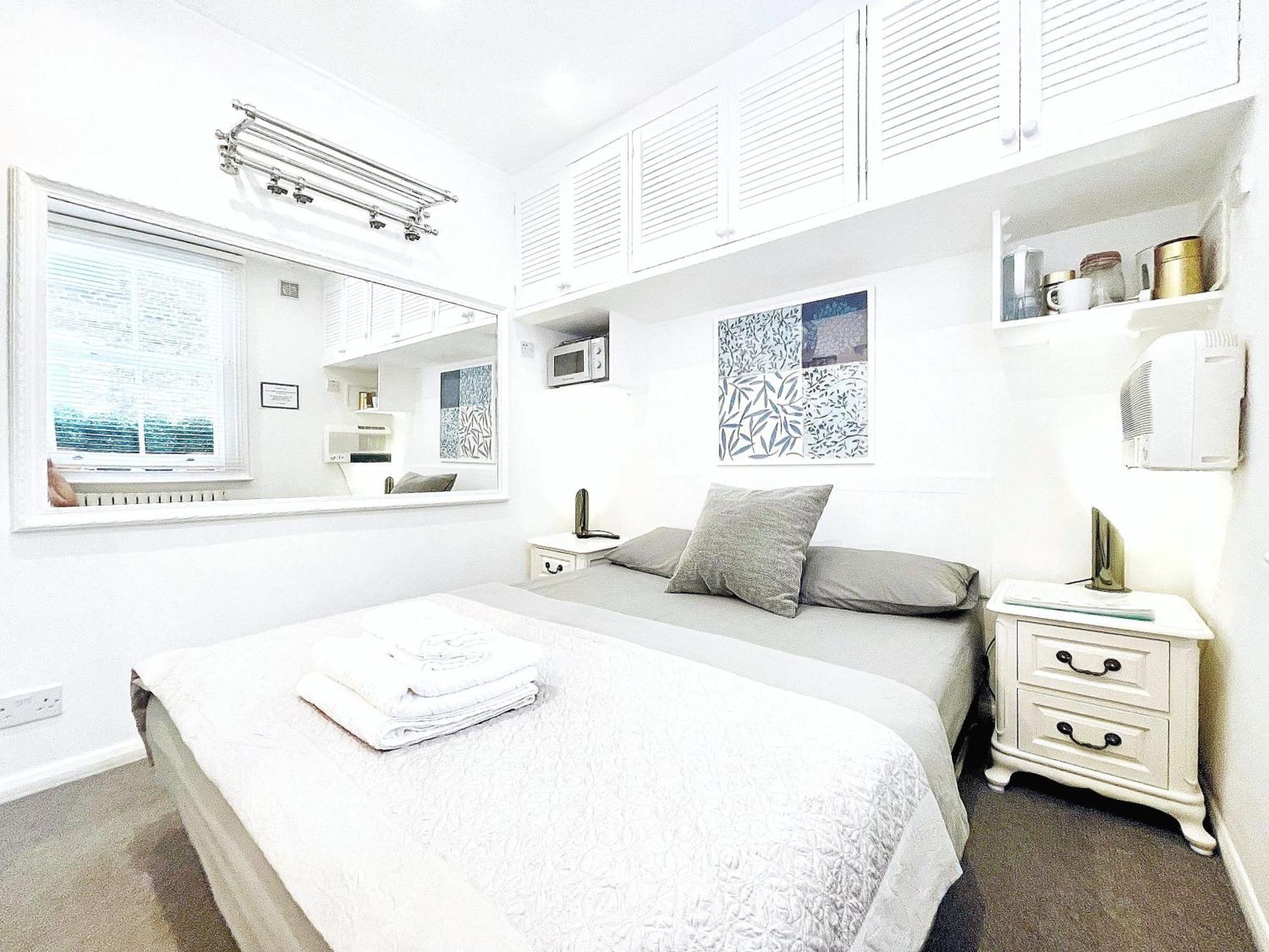 Eden Luxury Apartments Londra Oda fotoğraf
